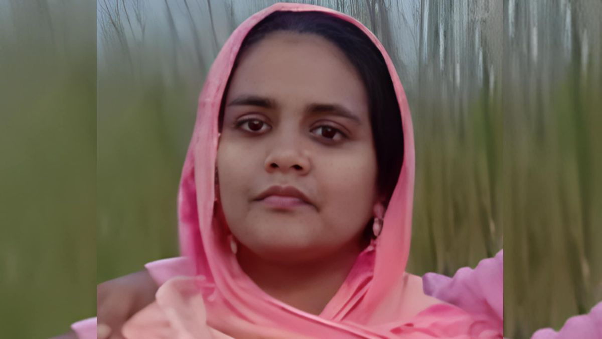 মাইলস্টোনে বিমান বিধ্বস্ত : ভোলায় আয়া মাসুমার দাফন সম্পন্ন